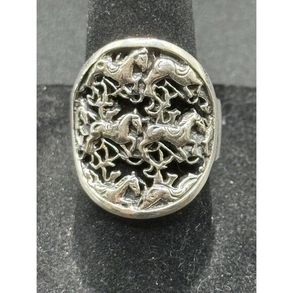 New Condition Sterling Silver Horses Galloping Signet Ring Size 7.00 - Picture 1 of 9